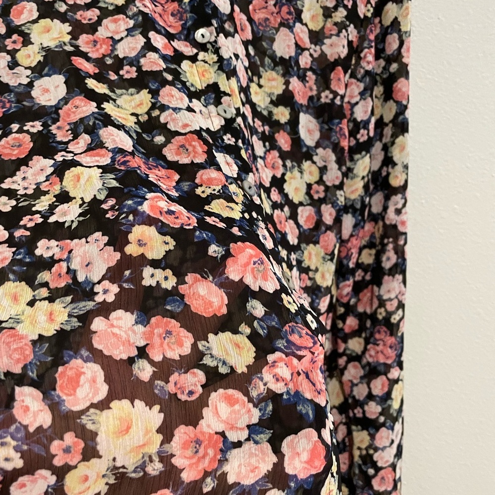 Sheer black About a Girl floral button up blouse Size L - Picture 2 of 7